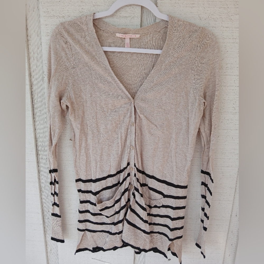 Victoria's Secret Striped Cardigan w/ Pockets! Super Soft Business Casual Button